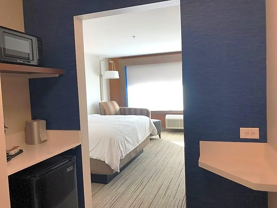 Holiday Inn Express & Suites - Phoenix - Airport North By Ihg 3*,