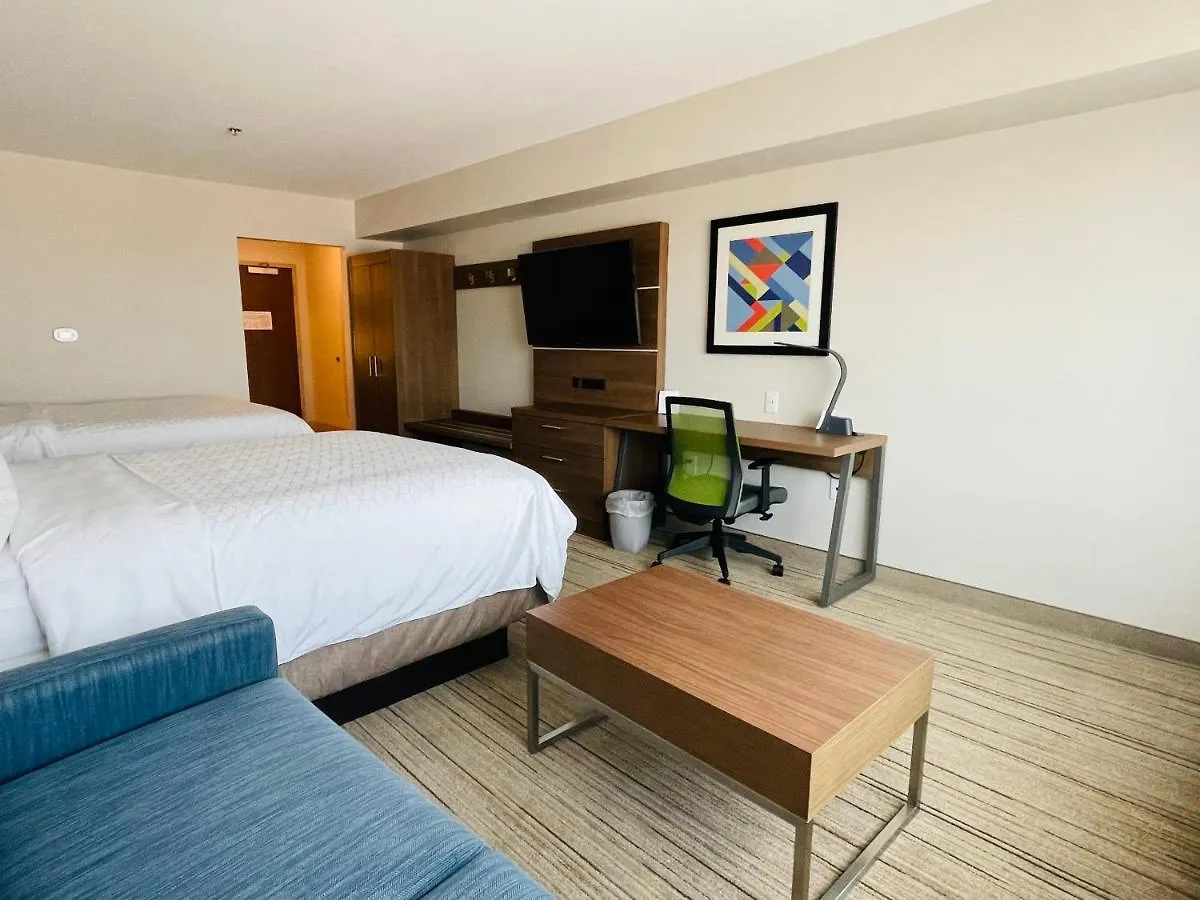 Holiday Inn Express & Suites - Phoenix - Airport North By Ihg Hotel
