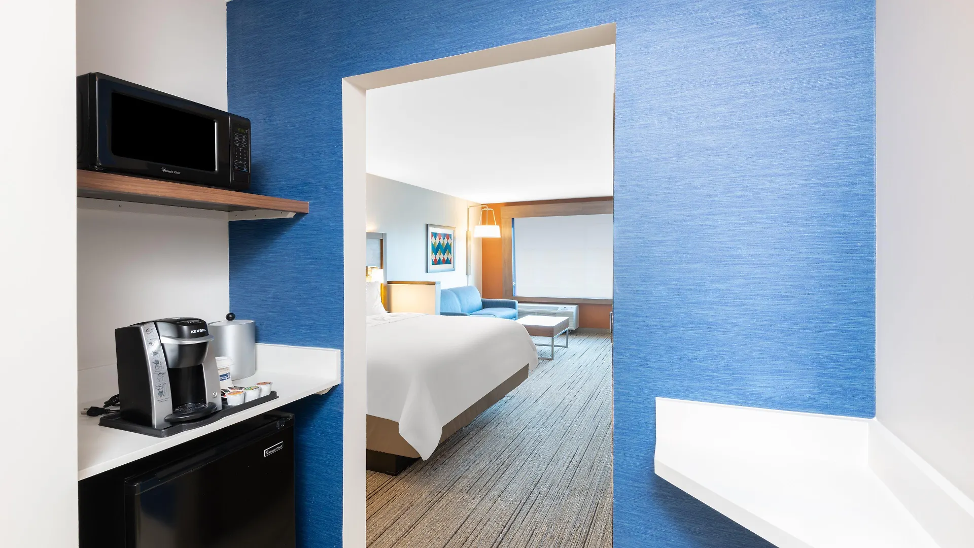 Holiday Inn Express & Suites - Phoenix - Airport North By Ihg